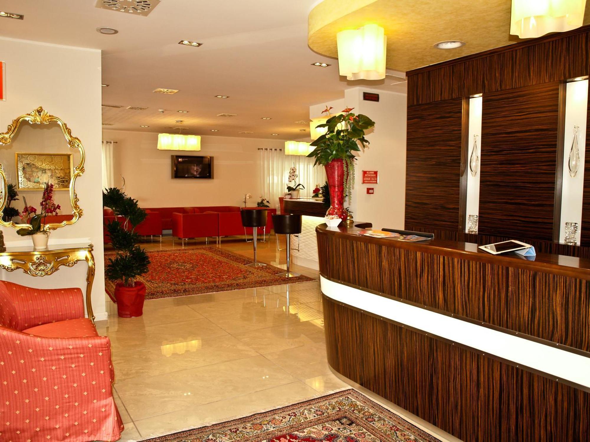 Hotel Villa Angelina Bibione Exterior photo